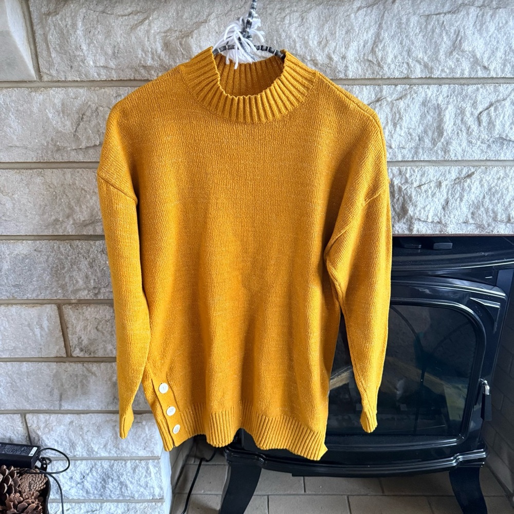 LC Lauren Conrad Women's Yellow Mockneck Sweater Medium